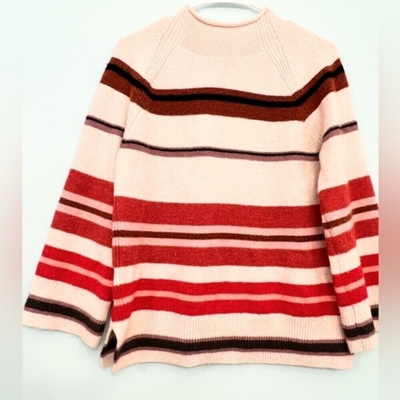 Women's cozy sweater soft multicolors LOFT Striped Sweater petite size SP. - Picture 3 of 4
